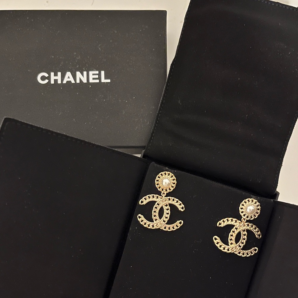 Chanel dangle earrings